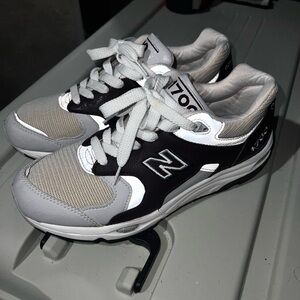 Men’s New Balance 1700 Size 9.5